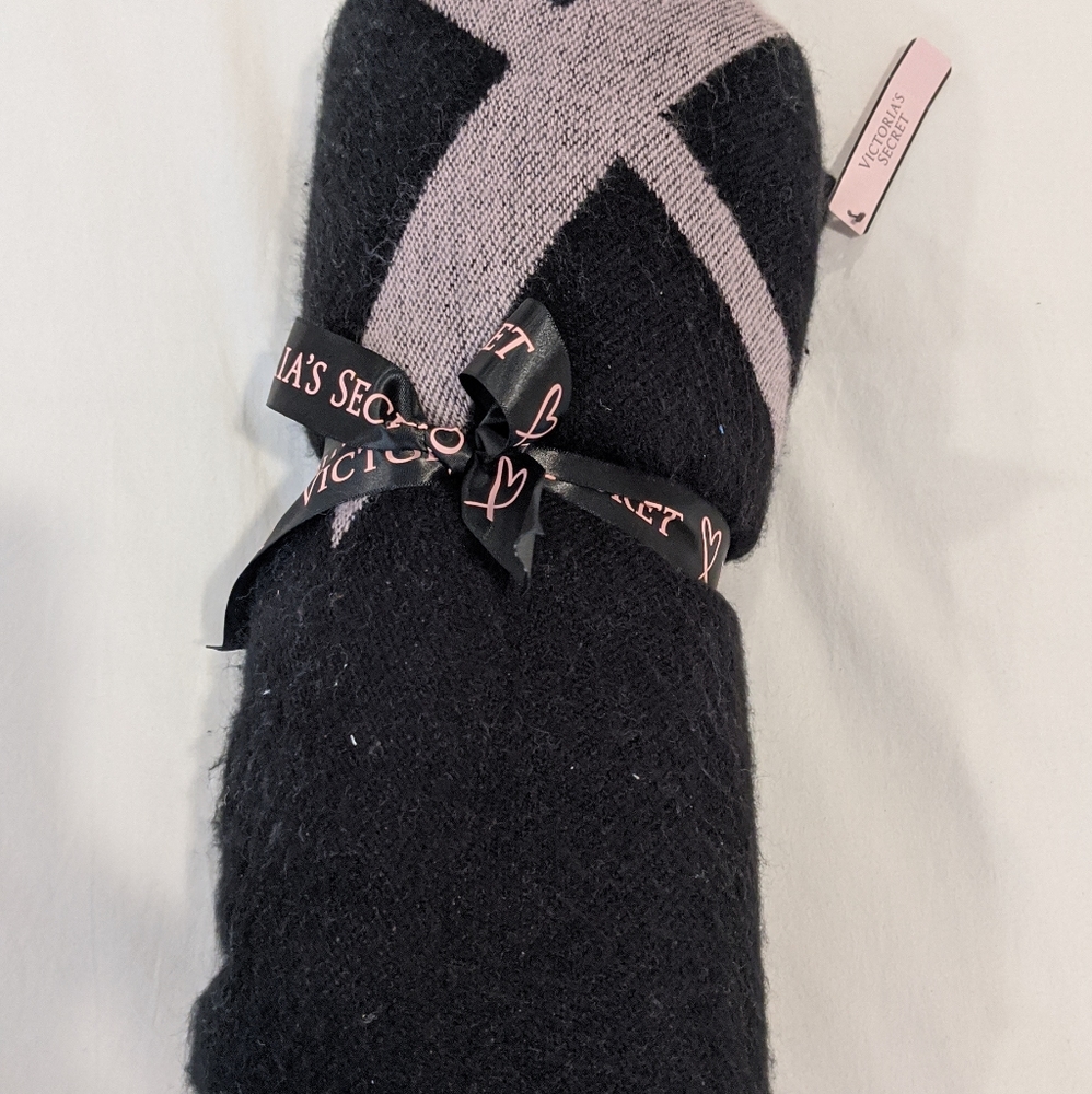 Victoria's Secret Black & Pink Fuzzy Blanket